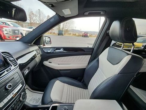 Used 2018 Mercedes-Benz GLE 350 w/ Parking Assist Package image 11