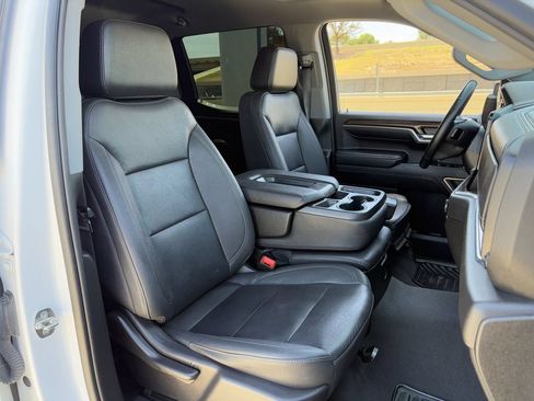Used 2023 Chevrolet Silverado 1500 LT w/ Leather Package RWD image 30