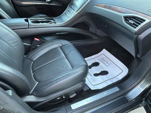 Used 2015 Lincoln MKZ w/ Equipment Group 101A Select FWD image 12