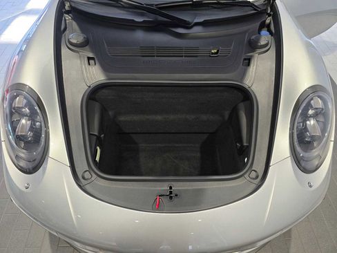 Used 2017 Porsche 911 Carrera 4S image 15