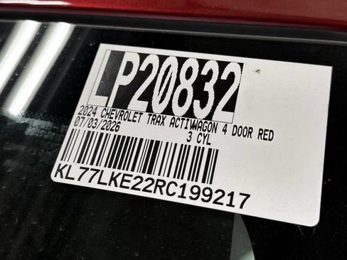 Certified 2024 Chevrolet Trax ACTIV w/ Sunroof Package FWD image 30