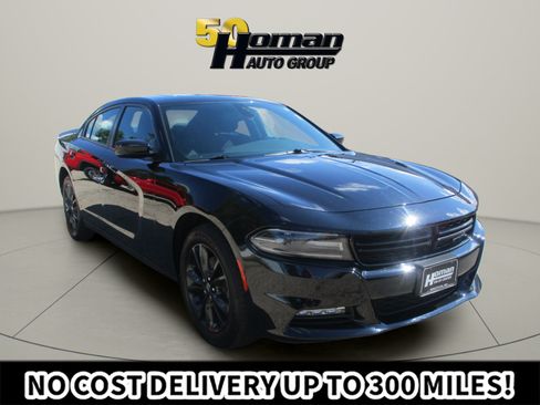 Used 2020 Dodge Charger SXT w/ Blacktop Package AWD/4WD image 7