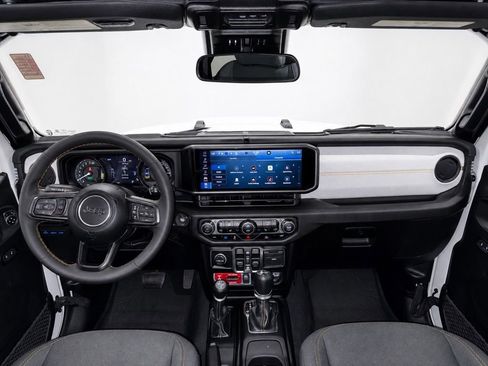 Used 2024 Jeep Wrangler Unlimited AWD/4WD image 19