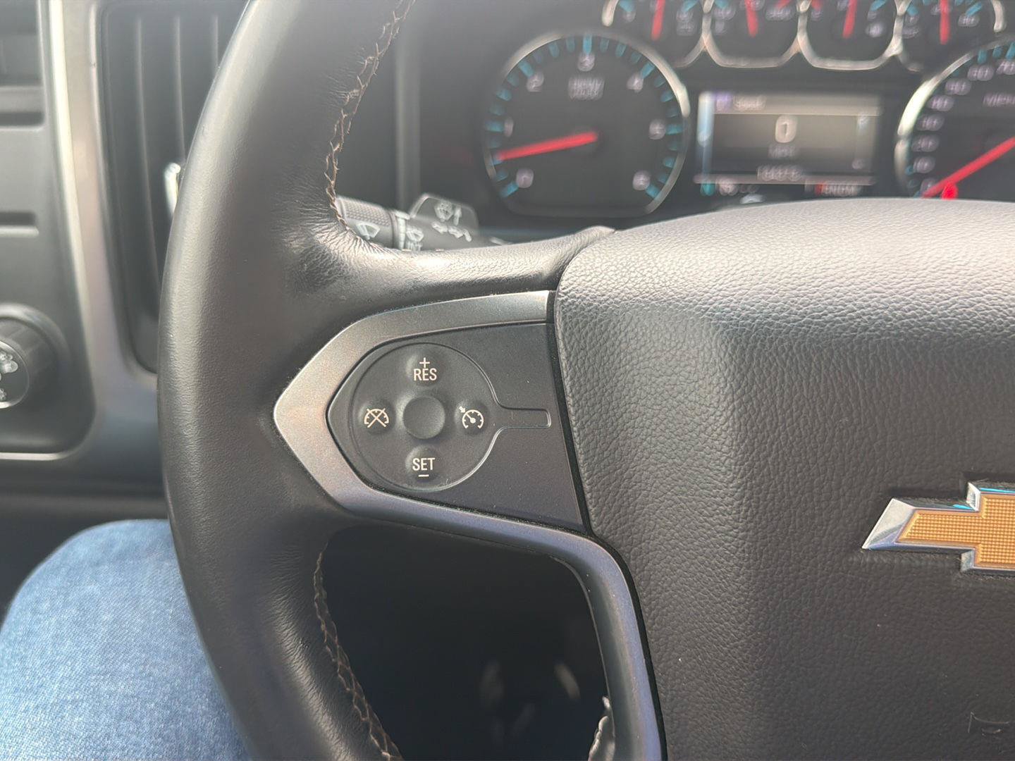 Used 2015 Chevrolet Silverado 1500 LT w/ Texas Edition, 1LT Trim RWD image 26