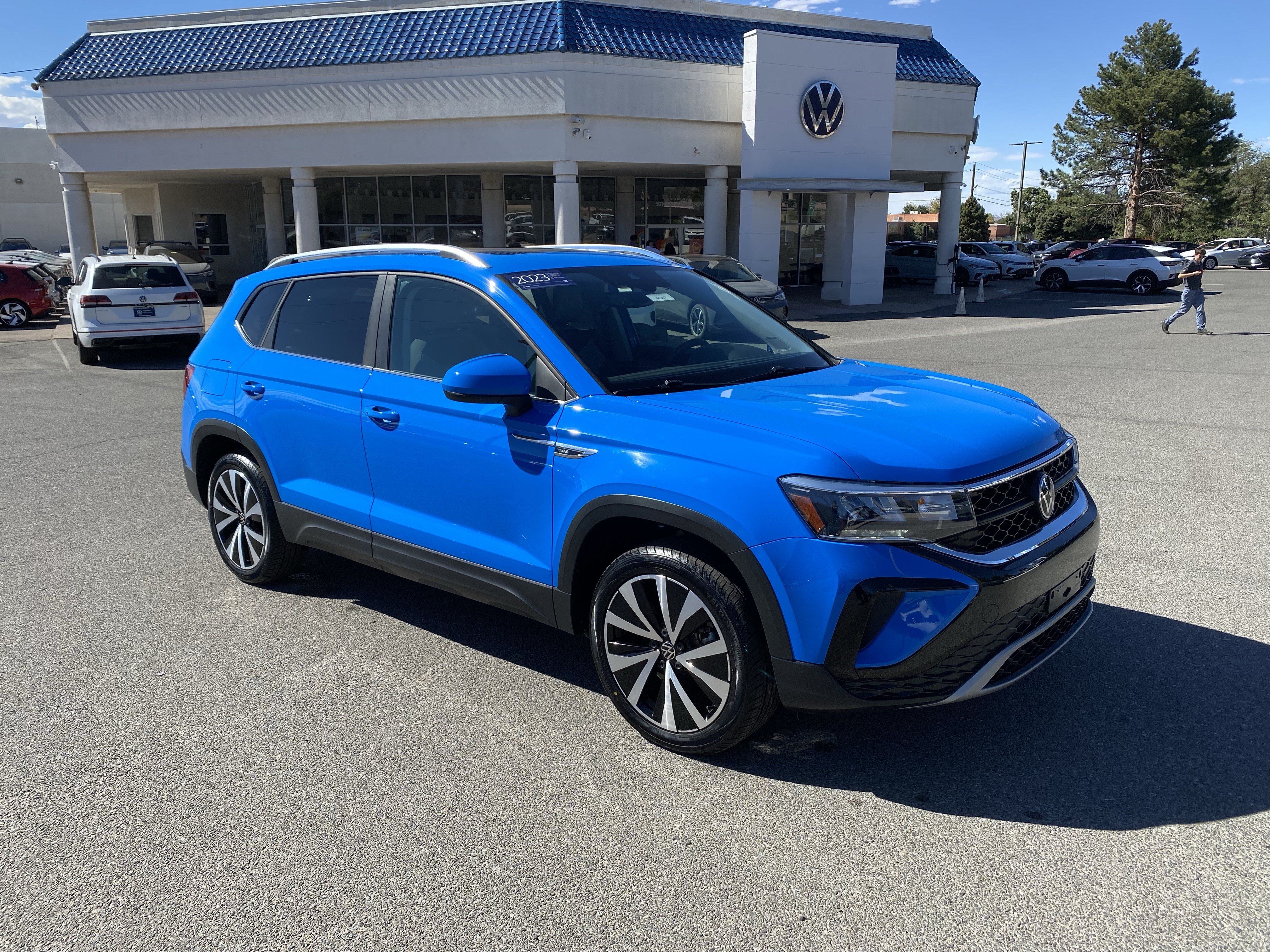 Certified 2023 Volkswagen Taos SE w/ Panoramic Sunroof Package FWD image 43