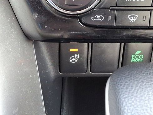 Used 2023 Mitsubishi Eclipse Cross SEL image 30