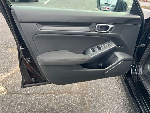 Used 2024 Honda Civic Sport image 12