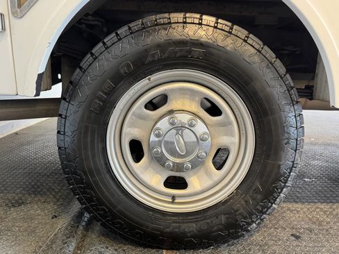 Used 2012 Ford F350 XL w/ PWR Equipment Group AWD/4WD image 35