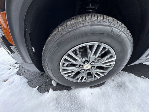 New 2026 Chevrolet Traverse LT image 5