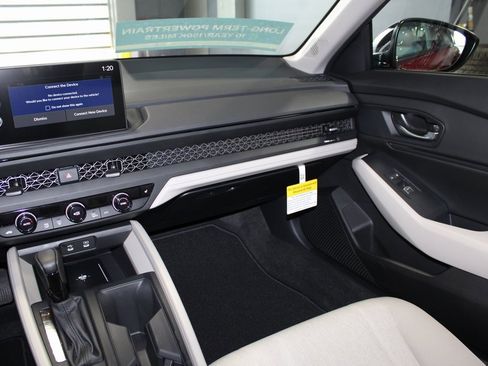 New 2026 Honda Accord SE image 29