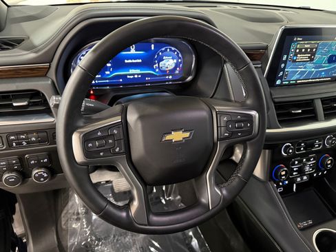 Used 2023 Chevrolet Tahoe Premier AWD/4WD image 10