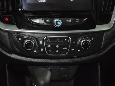 Used 2023 Chevrolet Traverse High Country w/ LPO, Cargo Package AWD/4WD image 32