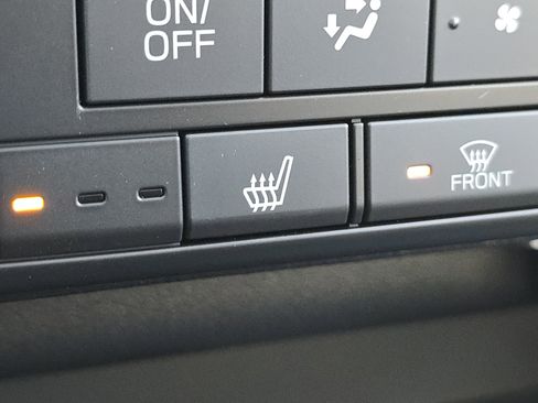 New 2026 Subaru Outback Premium image 13