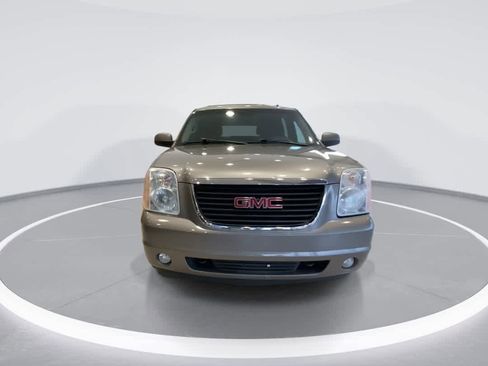 Used 2009 GMC Yukon SLT image 3