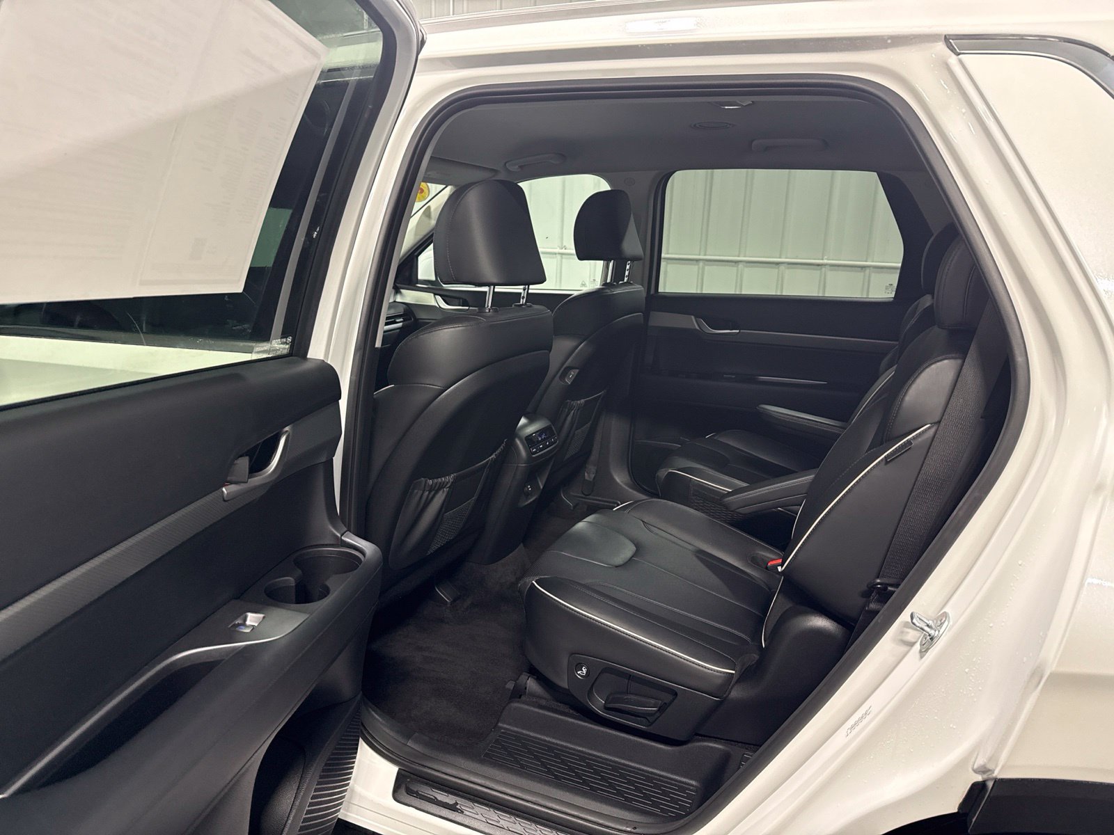 Used 2025 Hyundai Palisade SEL AWD/4WD image 21