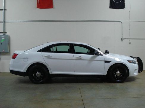 Used 2016 Ford Taurus Police Interceptor AWD w/ Ready For The Road Package image 2