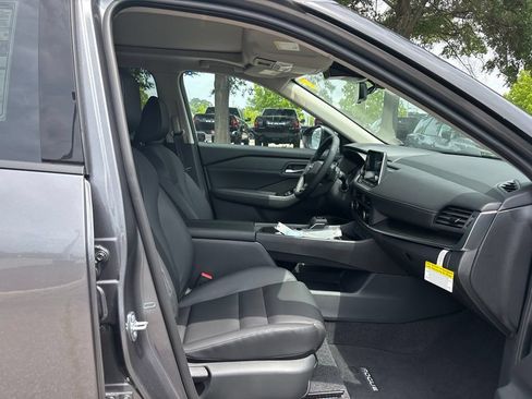 New 2026 Nissan Rogue Dark Armor FWD image 18