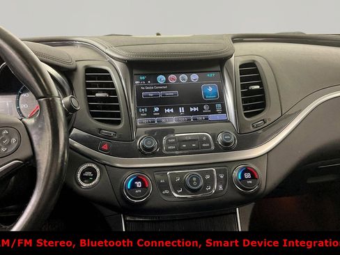 Used 2019 Chevrolet Impala LT FWD image 9