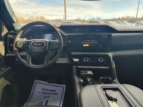 Used 2022 GMC Sierra 1500 AT4 w/ AT4 Preferred Package image 19