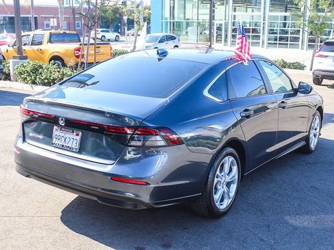 Used 2025 Honda Accord LX image 5