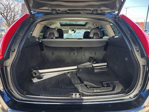 Used 2017 Volvo XC60 T6 Dynamic w/ Preferred Option Package image 14