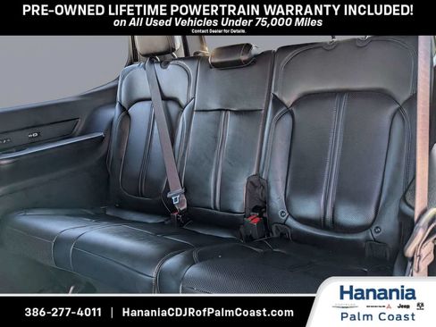 Used 2022 Jeep Wagoneer Series III w/ Flexible Seating Group AWD/4WD image 14