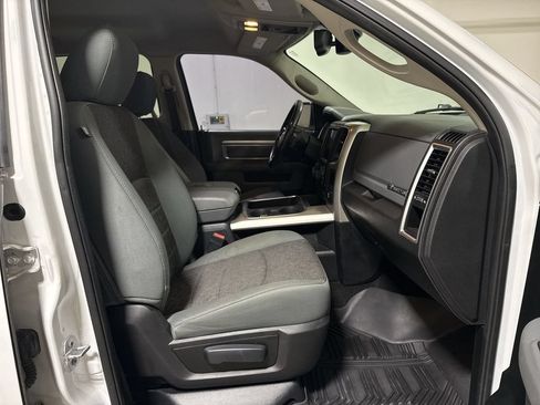 Used 2016 RAM 1500 Big Horn AWD/4WD image 22