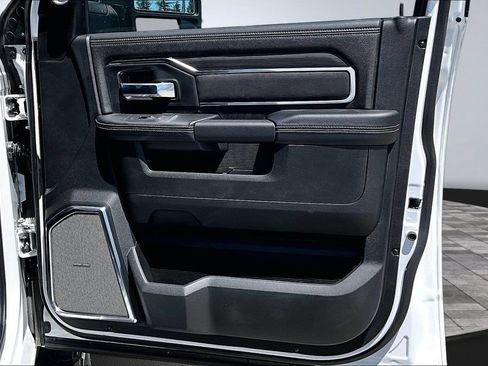 New 2026 RAM 3500 Laramie AWD/4WD image 15