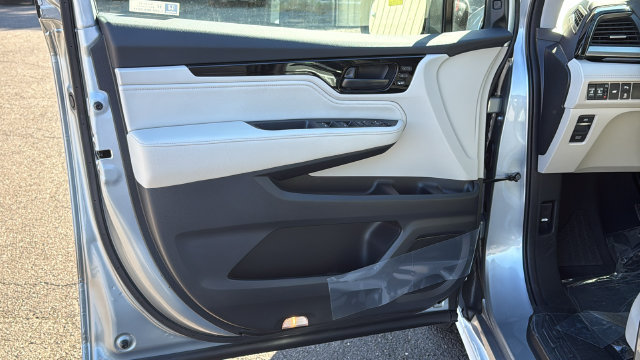 New 2027 Honda Odyssey Touring image 9