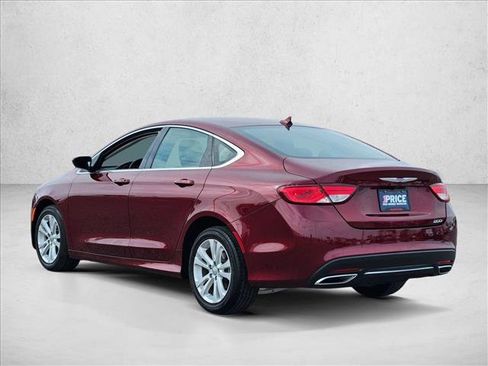 Used 2016 Chrysler 200 Limited w/ Convenience Group image 7