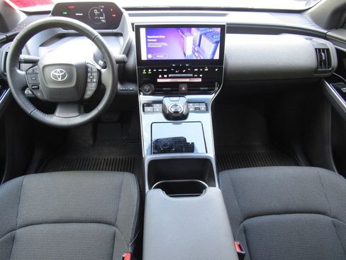 Used 2024 Toyota bZ4X XLE w/ Weather Package image 30