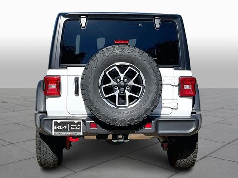 Used 2024 Jeep Wrangler Unlimited Rubicon image 4