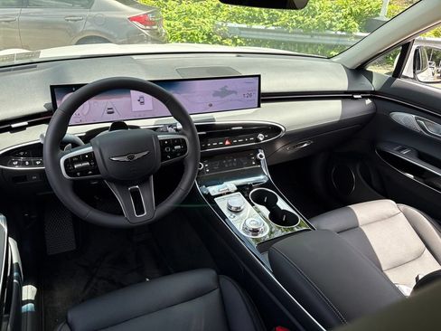 New 2026 Genesis GV70 2.5T AWD/4WD image 11