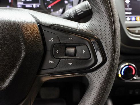 Used 2023 Chevrolet TrailBlazer LT FWD image 29