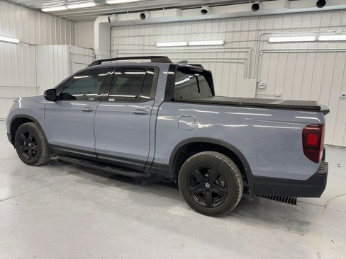 Used 2023 Honda Ridgeline Black Edition image 8