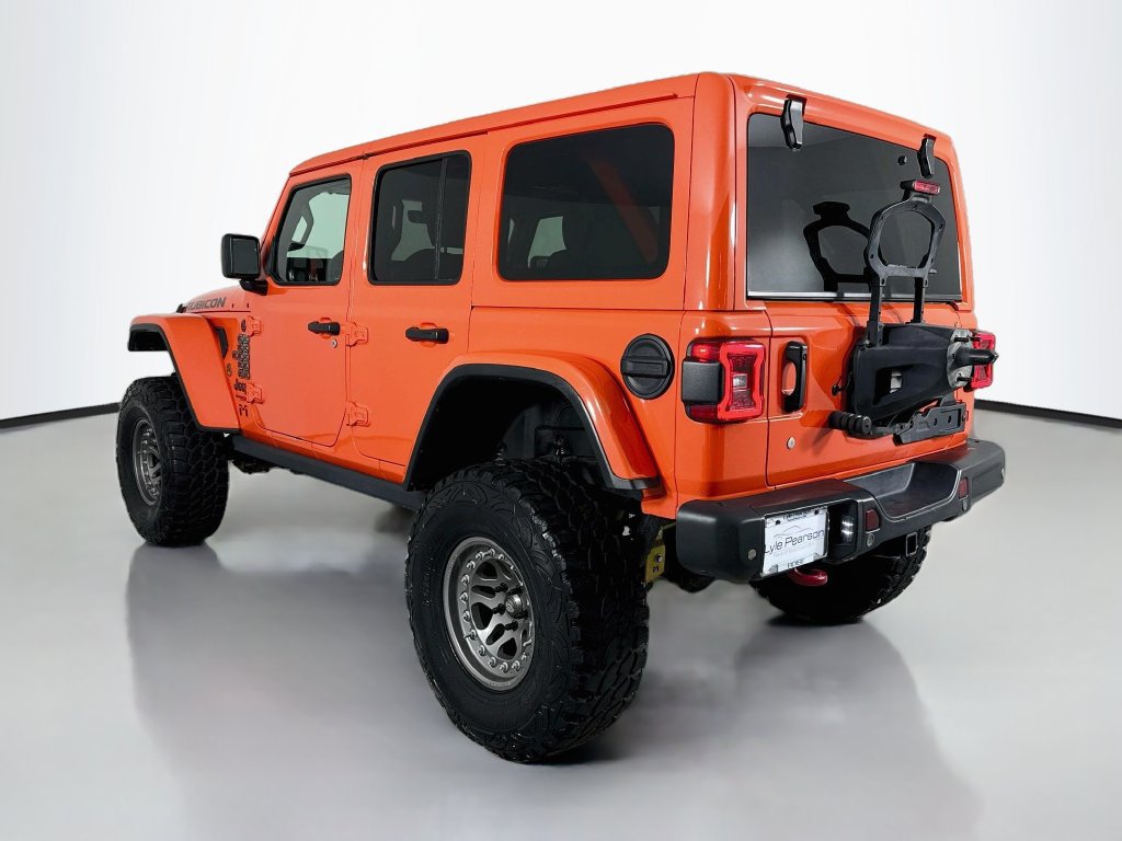 Used 2018 Jeep Wrangler Unlimited Rubicon AWD/4WD image 3
