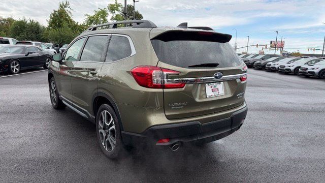 Used 2026 Subaru Ascent Limited w/ Popular Package #2 AWD/4WD image 5