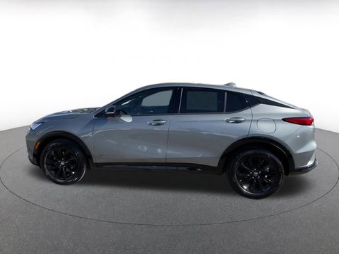 Used 2025 Buick Envista Sport Touring image 9