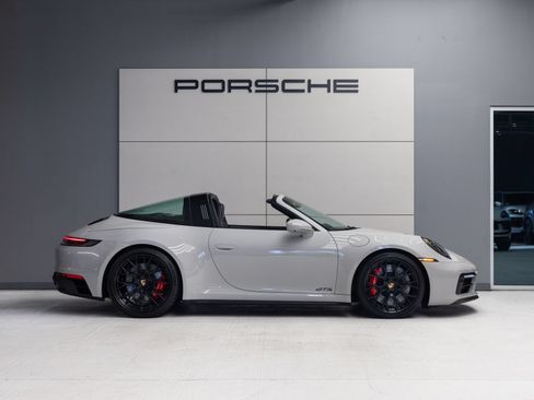 Certified 2024 Porsche 911 Targa 4 GTS w/ Premium Package AWD/4WD image 10