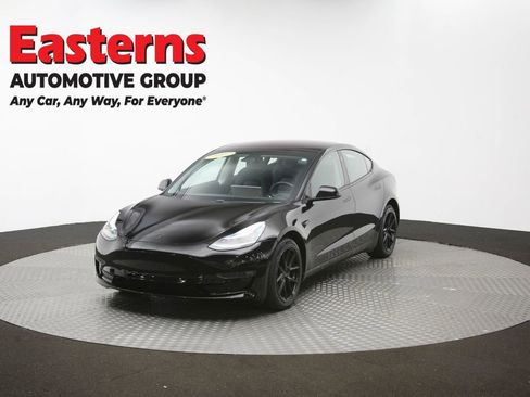 Used 2018 Tesla Model 3 Long Range RWD image 49