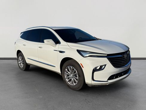Used 2022 Buick Enclave Premium image 7