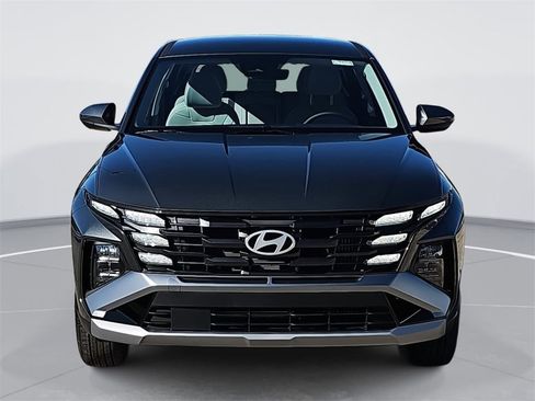 New 2026 Hyundai Tucson Blue SE image 2