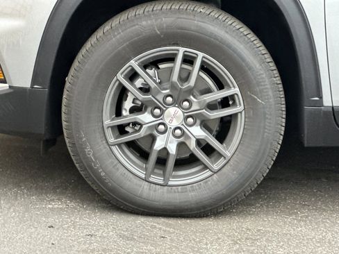 New 2026 GMC Acadia Elevation image 27