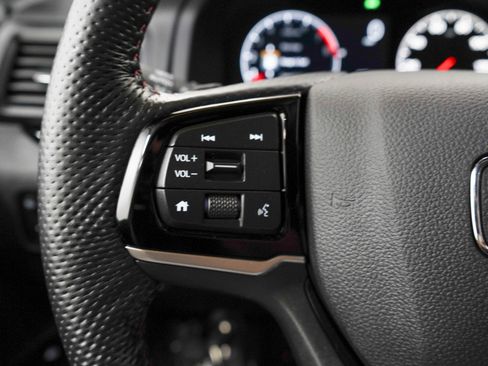 Used 2024 Honda Ridgeline Black Edition image 25