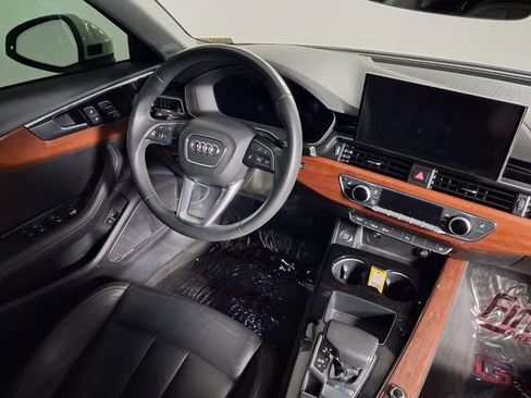 Used 2023 Audi A4 2.0T Premium Plus w/ Premium Plus Package AWD/4WD image 17