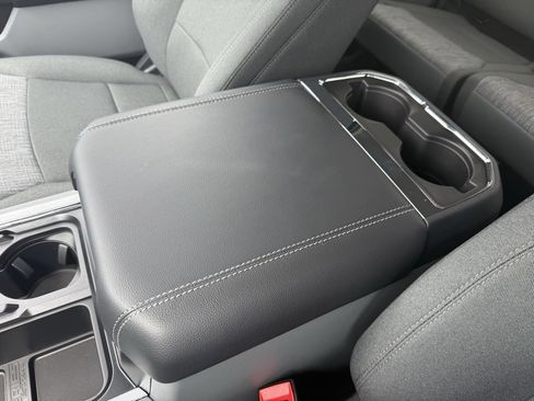 New 2025 Ford F350 XLT w/ 360-Degree Camera Package image 47