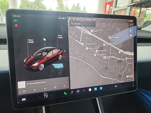 Used 2019 Tesla Model 3 image 13