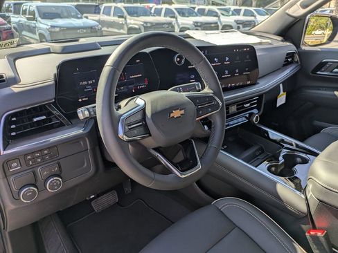 New 2026 Chevrolet Tahoe Premier image 13