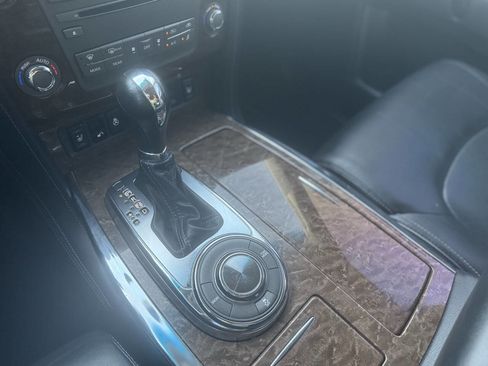 Used 2017 INFINITI QX80 2WD w/ Driver Assistance Package image 15