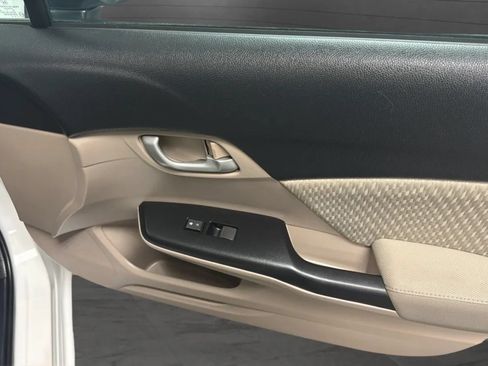 Used 2015 Honda Civic LX image 17